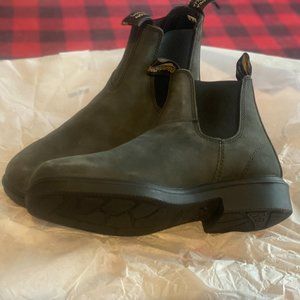 BLUNDSTONE #1308 DRESS CHELSEA BOOTS - RUSTIC BLACK: WOMEN'S AU 5.5, US 8.5
